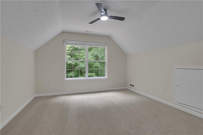 Building Photo - 6524 Medlock Rd