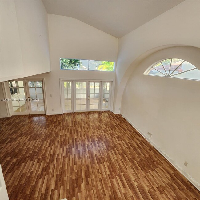Building Photo - 11281 Reveille Rd