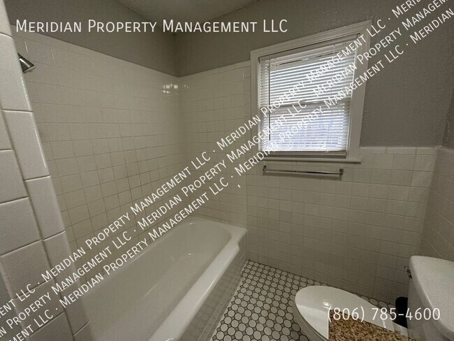 Building Photo - 2819 33rd St