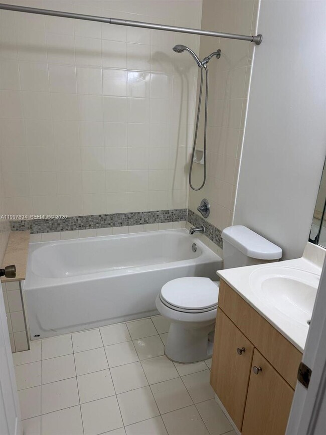 Building Photo - 6676 SW 115th Ct