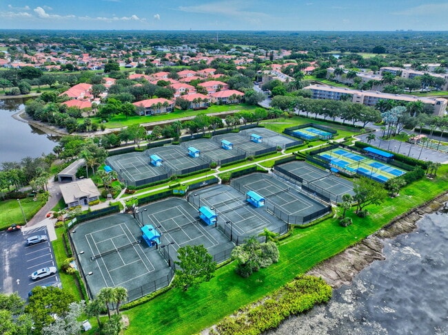 Building Photo - 12547 Imperial Isle Dr