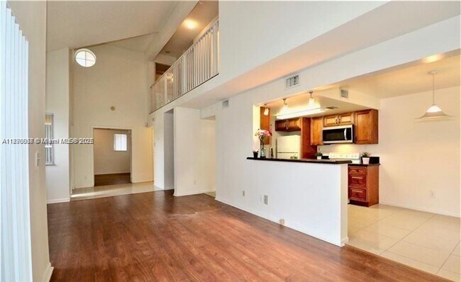 Building Photo - 801 NW 91st Terrace