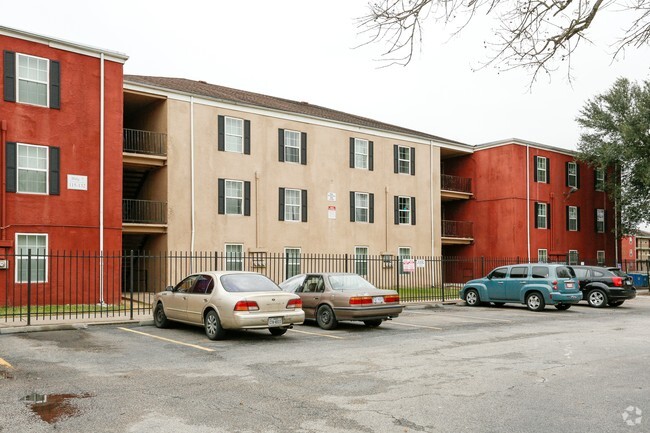 Building Photo - SUNFLOWER TERRACE APARTMENTS