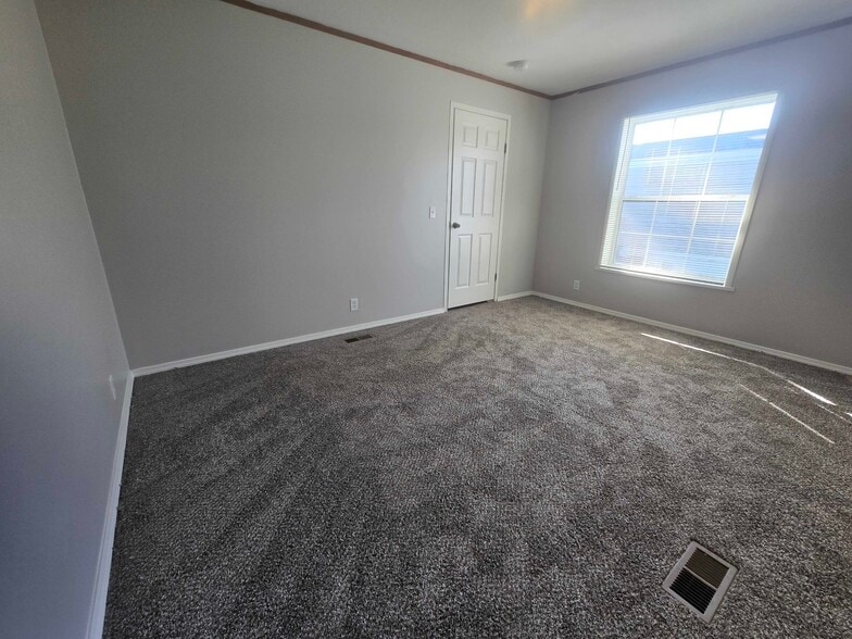 Building Photo - 3510 N 9th St