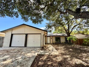 Building Photo - *COMING SOON* *MOVE IN SPECIAL* Beautiful 3-Bedroom/ 2 Bath REMODELED Home!