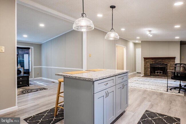 Building Photo - 6721 Timberbrook Ln