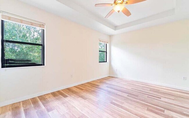 Building Photo - 3420 W 92nd Pl