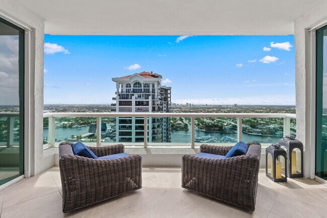 Building Photo - 101 S Fort Lauderdale Beach Blvd