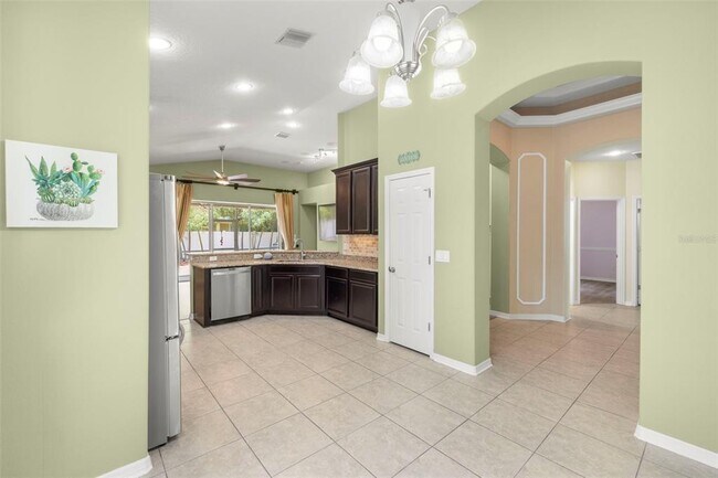 Building Photo - 8709 Deep Maple Dr