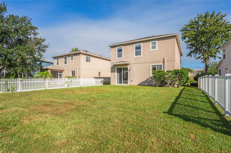 Building Photo - 27004 Stillbrook Dr