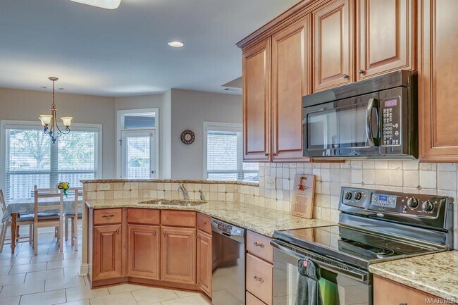 Building Photo - 9208 Springwood Ct