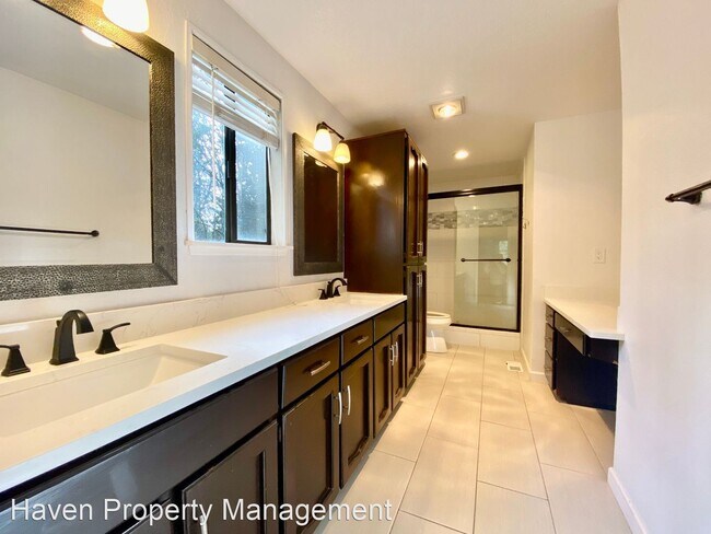 Building Photo - 3 br, 2.5 bath House - 28803 184th Pl Se