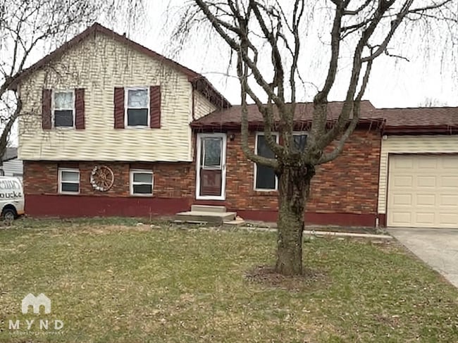 Building Photo - 2490 McZand Blvd