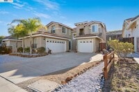 Building Photo - 699 Flemish Ct