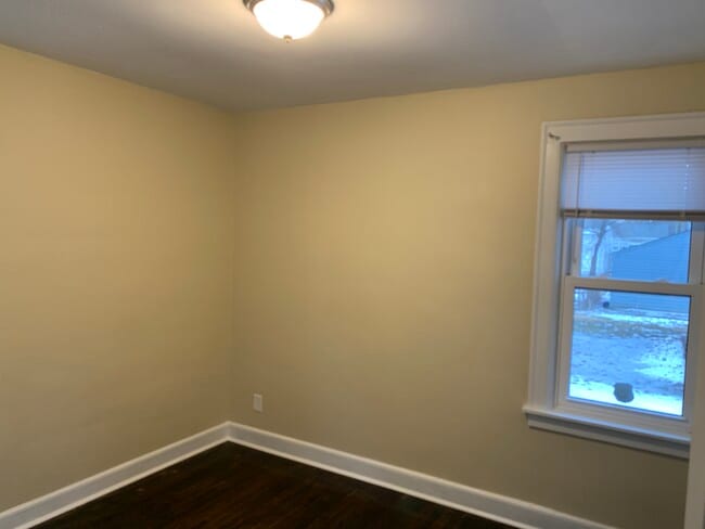 Master bedroom - 17130 Munich St