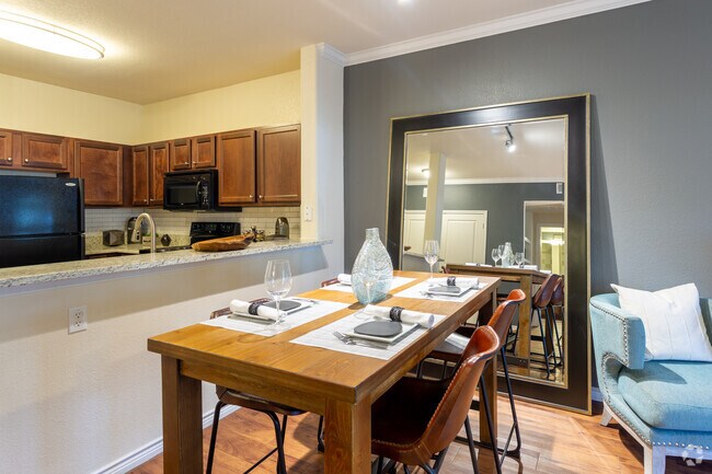 1 BR, 1 BA 779 SF - Bridge at Ribelin Ranch