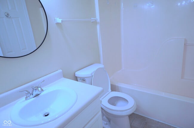 Building Photo - 4607 Owls Nest Pl