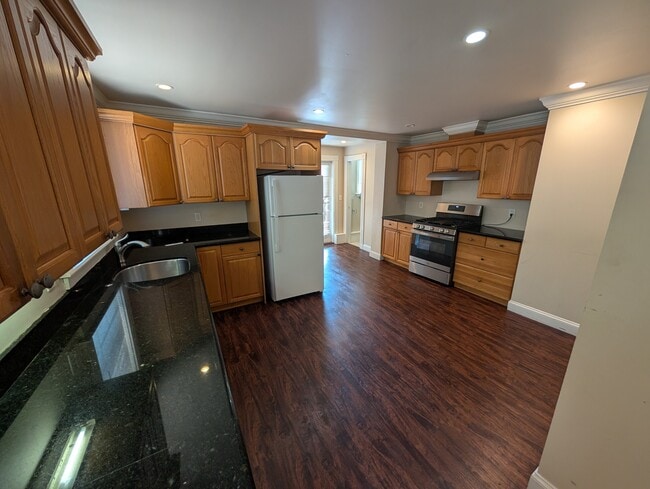 Building Photo - 2430 Fulton Street