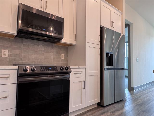 Building Photo - 2700 Old Denton Rd