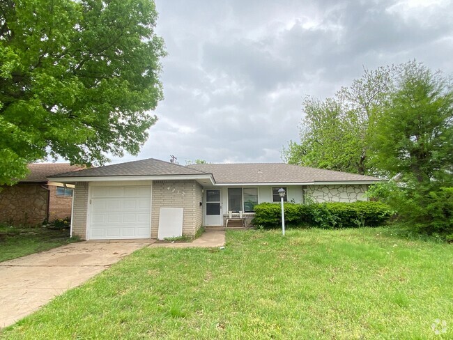 Building Photo - 4212 Sunnyview Dr