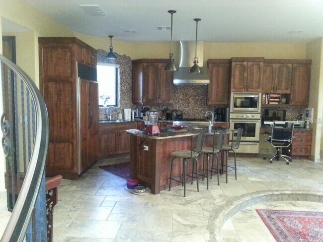 Building Photo - 1953 Freedom Dr