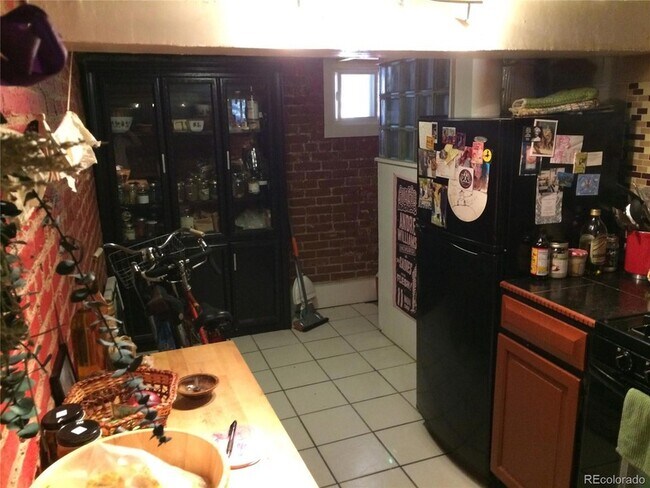 Building Photo - 123 S Pennsylvania St