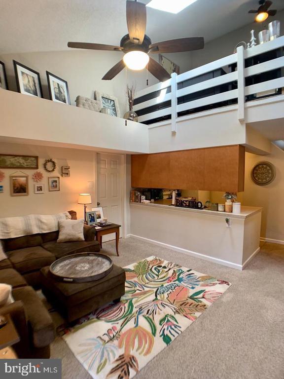 Building Photo - 209 Deer Run