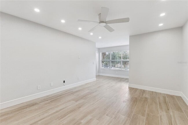Building Photo - 5124 Conroy Rd