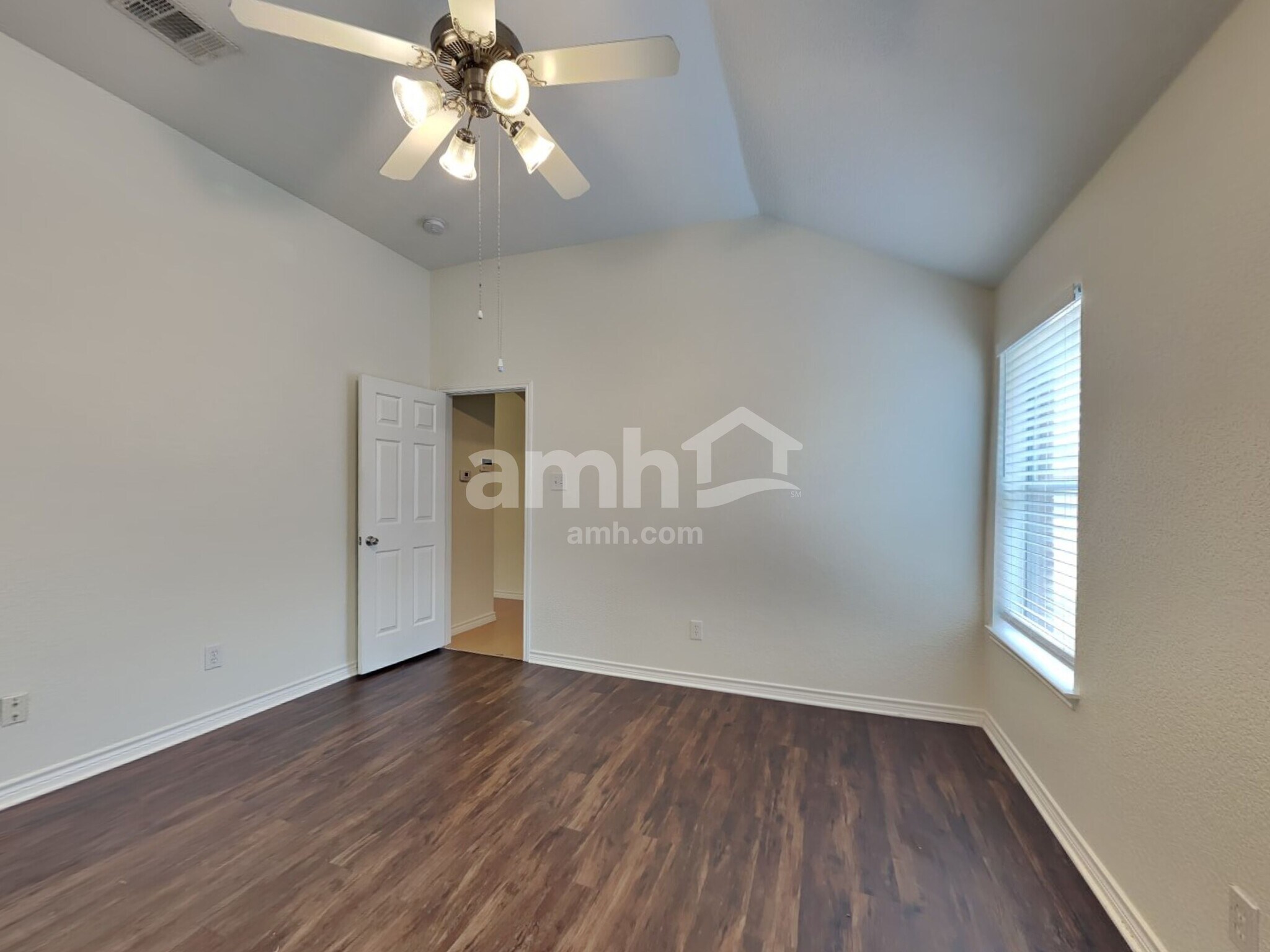 Building Photo - 9308 Marilyn Ct