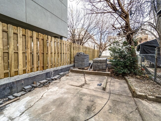 Building Photo - 83 Jordan Ave