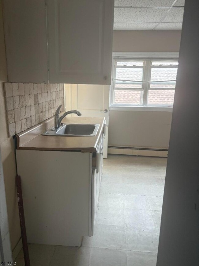 Building Photo - 707 Bonnett St