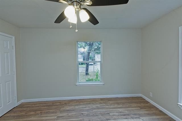 Building Photo - 1613 M Pl