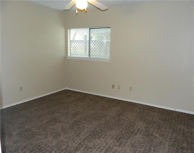 Building Photo - 13108 Lubbock Ln