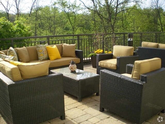 Outdoor Area - 301 Riverwalk Place