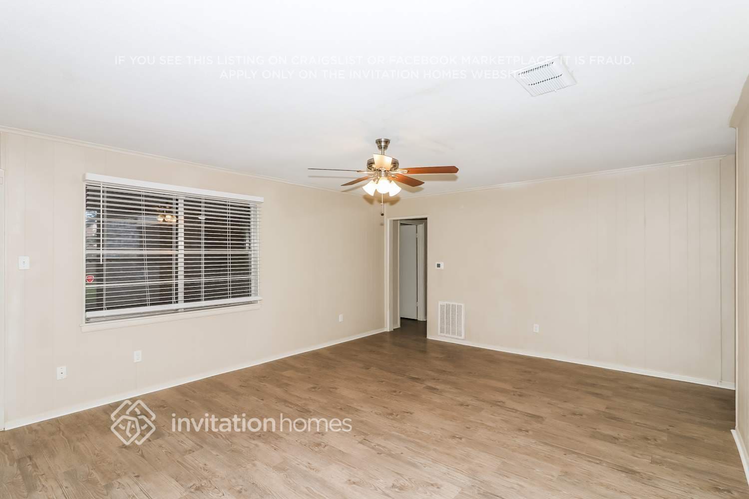 Building Photo - 745 Academy Ln