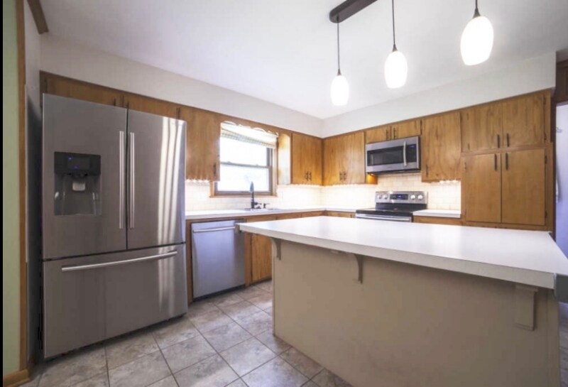 Building Photo - 2307 S Virginia Ave