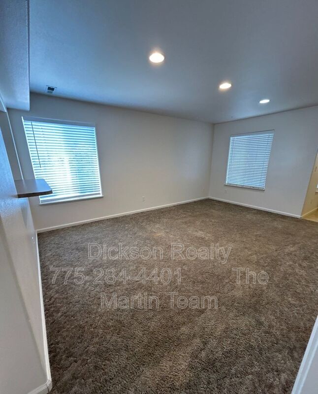 Building Photo - 408 10th St