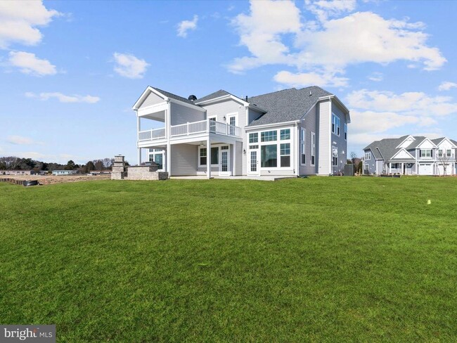 Building Photo - 25041 Tanager Ln