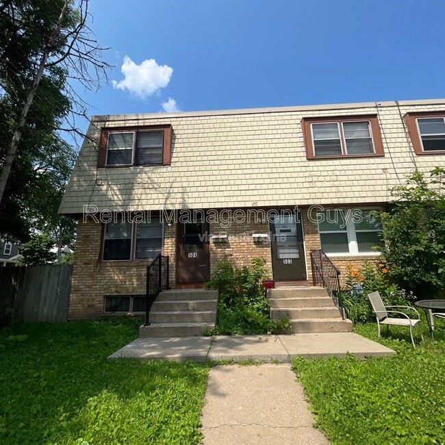 Building Photo - 501 N Morgan Ave