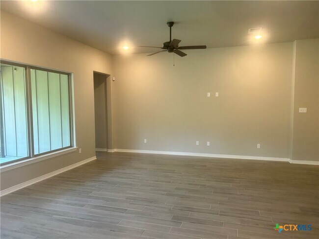 Building Photo - 3316 Braford Dr