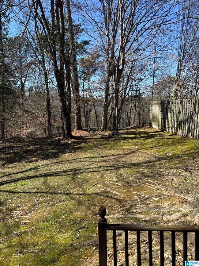 Building Photo - 284 Stonebridge Rd