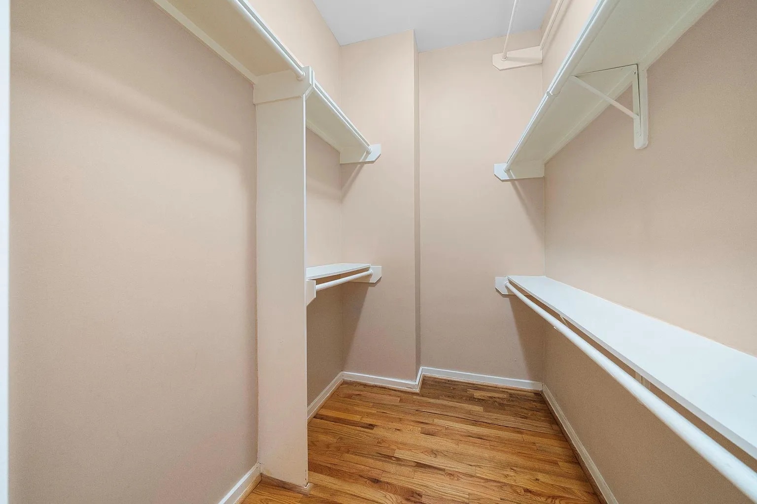 Building Photo - 5710 Winsome Ln