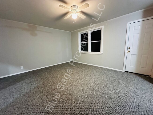 Building Photo - Beautiful 3 bedroom in Wallingford near He...