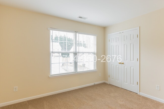 Building Photo - 1941 Pheasant Glen Rd