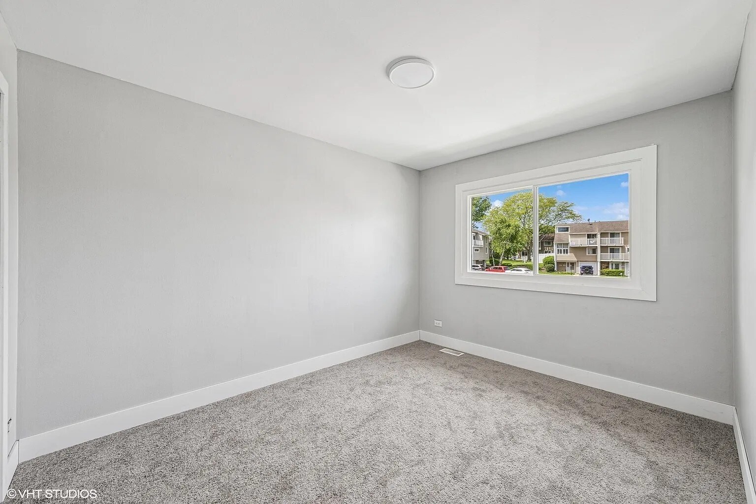 Building Photo - 1130 Sandpiper Ct
