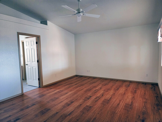 Main Bedroom - 3790 Canyon Cove Dr