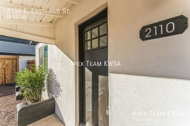 Building Photo - $825- Beautifully Remodeled 1 Bed | 1 Bath...