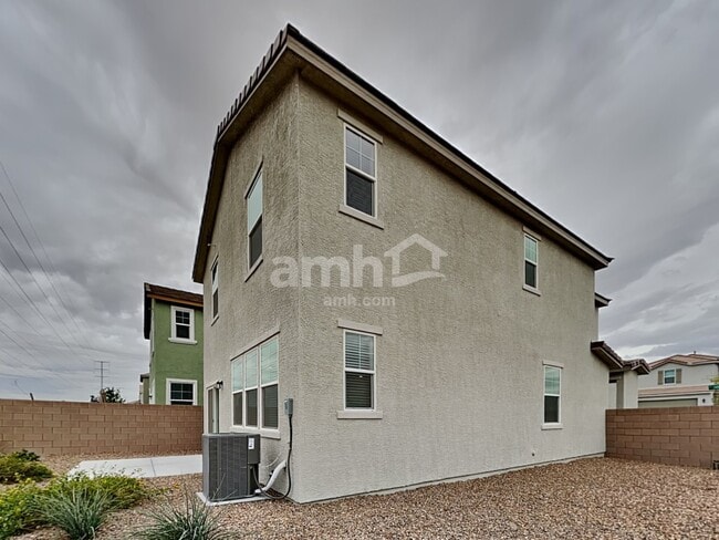 Building Photo - 8110 Inhibition Ct