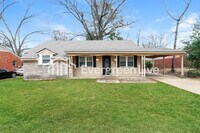 Building Photo - 4053 Chippewa Rd