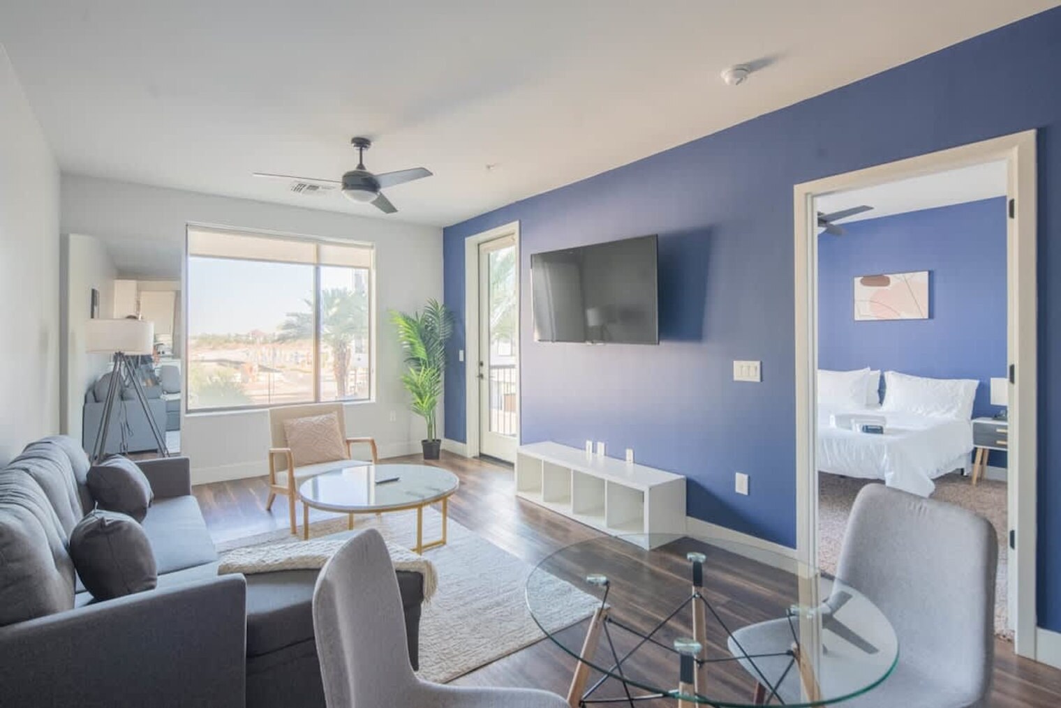 Building Photo - 701 W Rio Salado Pkwy